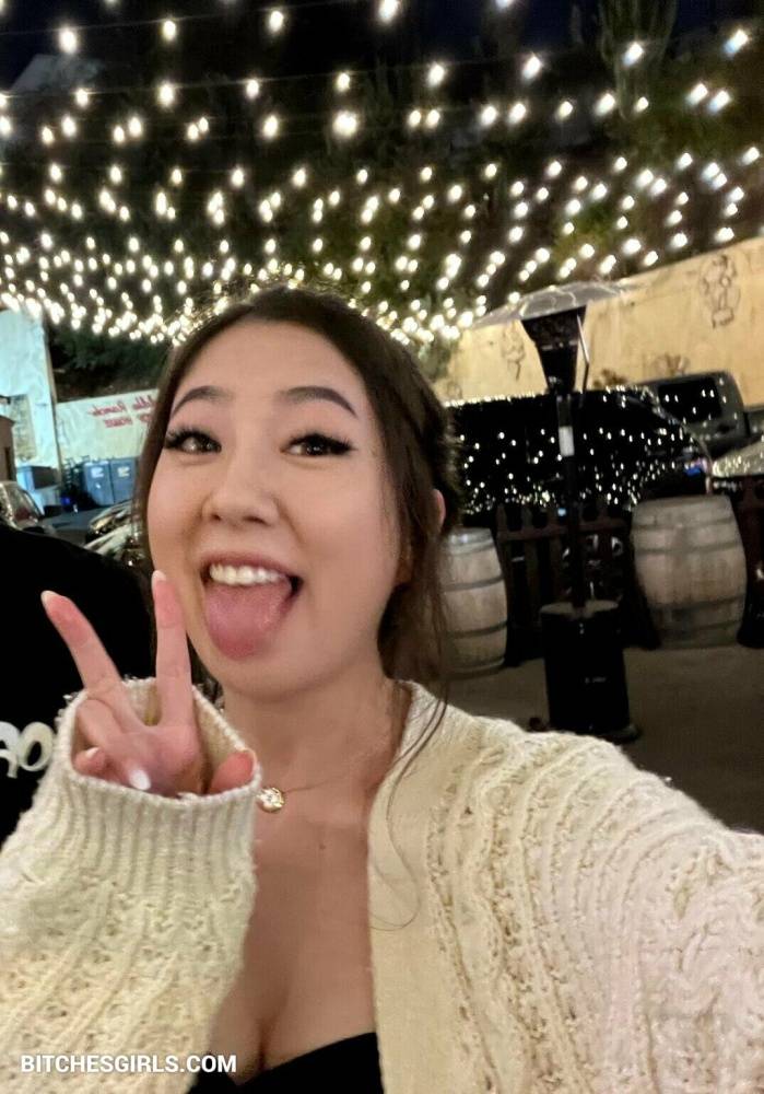 Fuslie Sexy Asian Twitch Streamer Hot Gallery - #12