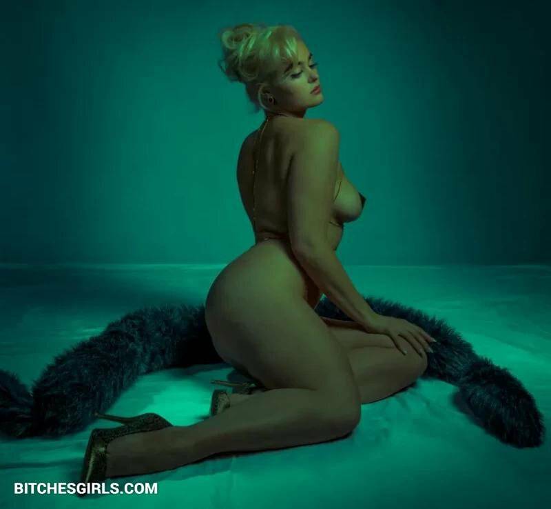 Stefania Ferrario patreon nudes - #19