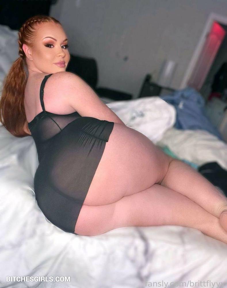 Brittflyyy Redhead Nude Big Ass Girl Onlyfans Leaked Photos - #22