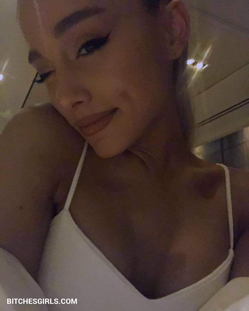 Ariana Grande Nude Celeb - Celebrities Leaked Nude Photo - #22