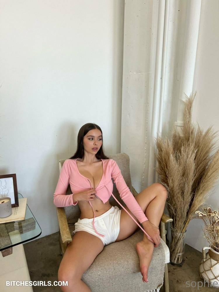 Sophie Mudd Nude - sophie Onlyfans Leaked Naked Boobs - #20