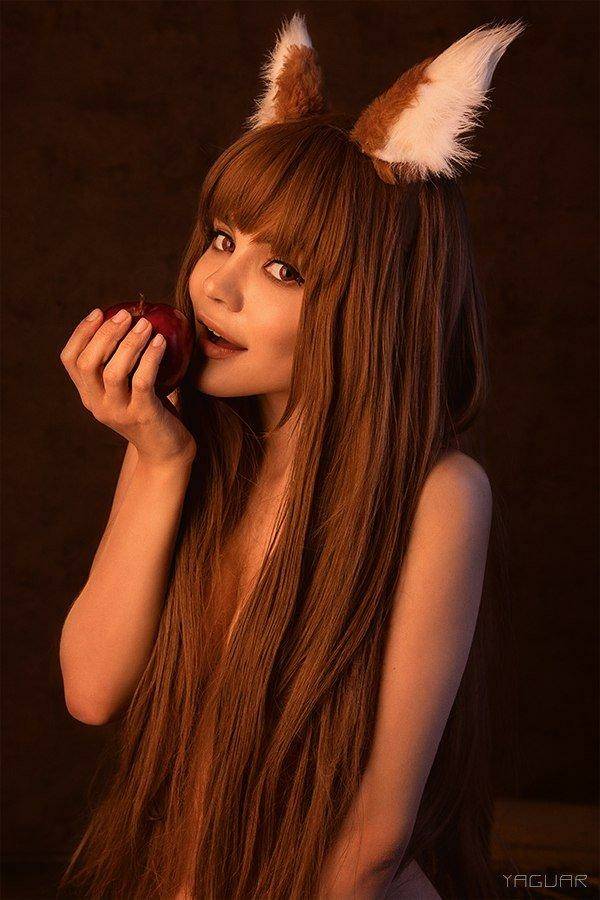 Kalinka Fox Holo Spice and Wolf Cosplay Patreon Video Leaked - #30