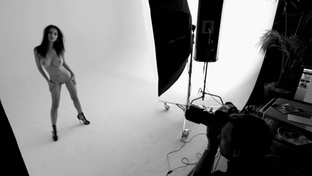 Emily Ratajkowski Treats Nude Photoshoot Video Leaked - #3