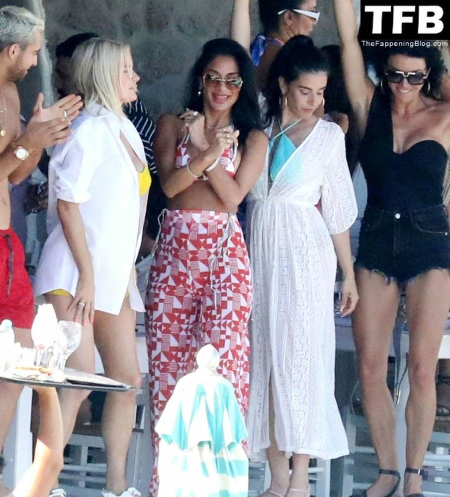 Nicole Scherzinger Celebrates Her Birthday in Mykonos - #29