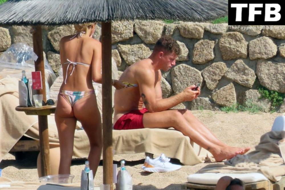 Katherine Pilkington & Ross Barkley Continue Their Holiday in Sardinia - #23