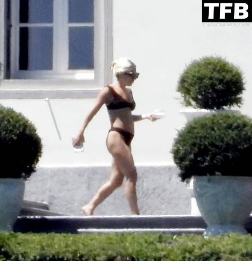 Lady Gaga Shows Off Her Bikini Body on Villa Bonomi - #22