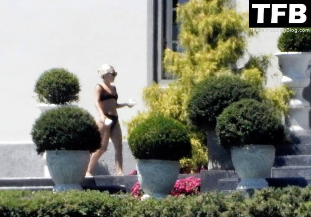 Lady Gaga Shows Off Her Bikini Body on Villa Bonomi - #28