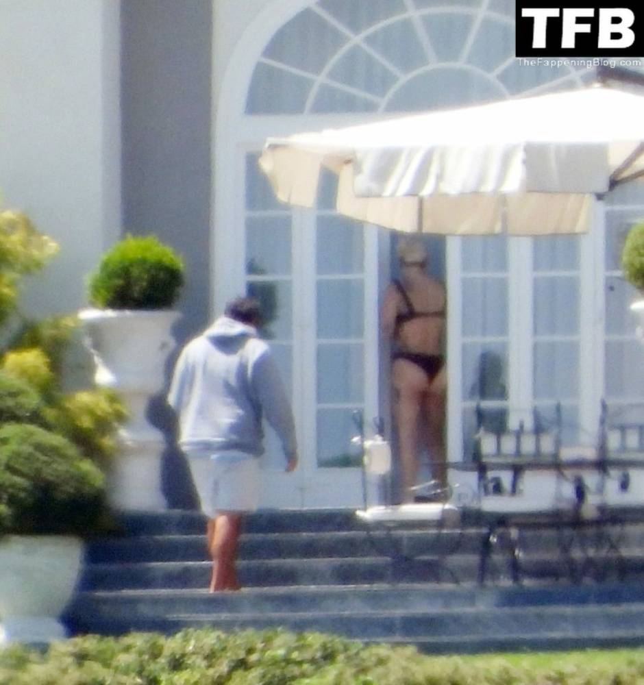 Lady Gaga Shows Off Her Bikini Body on Villa Bonomi - #14