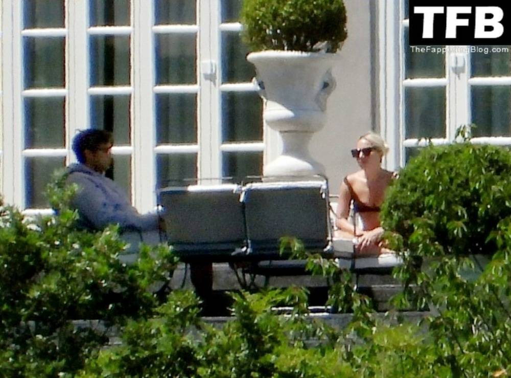 Lady Gaga Shows Off Her Bikini Body on Villa Bonomi - #29