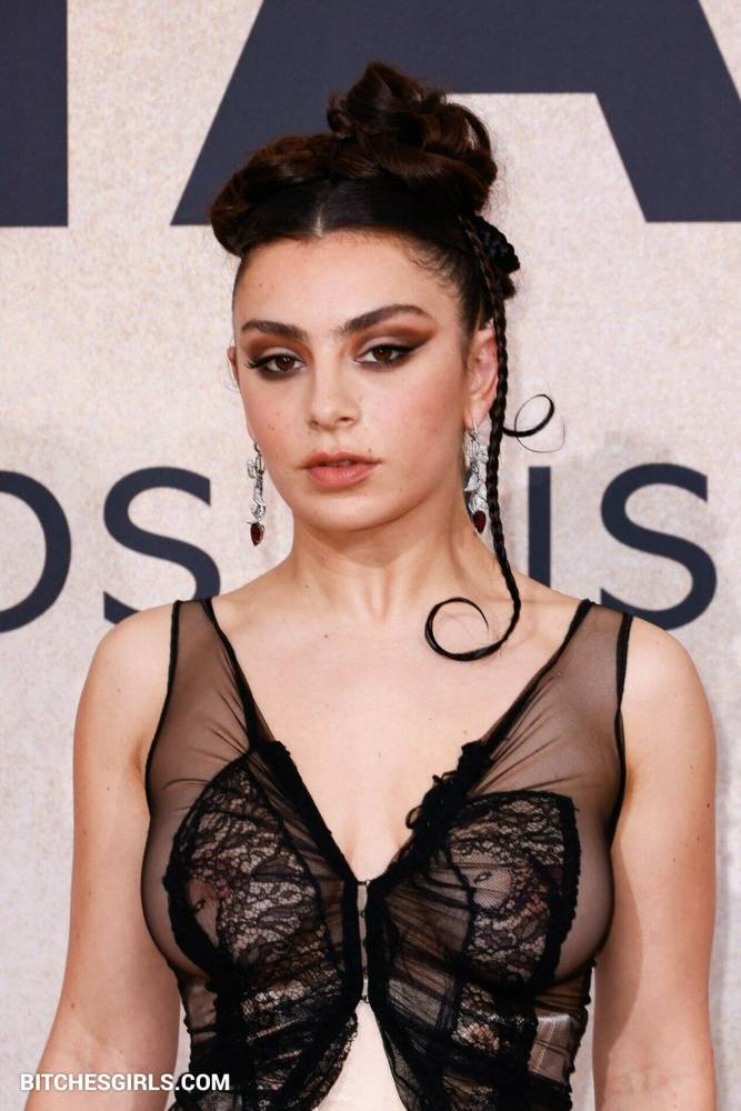 Charli Xcx Nude Celeb - Celebrities Leaked Nude Photos - #19