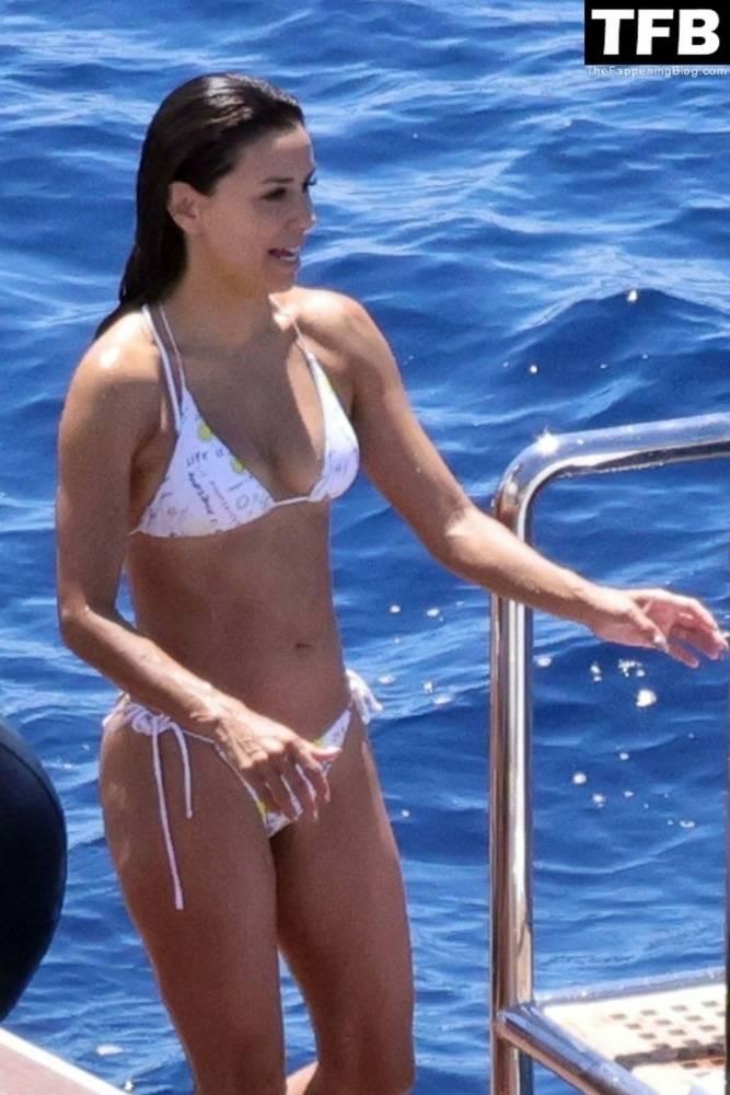 Eva Longoria Shows Off Her Sultry Figure Out on Her Family Holiday in Capri - #23