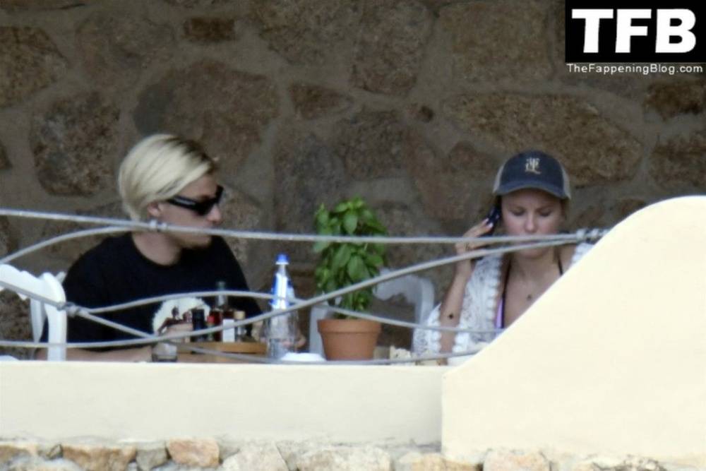 Millie Bobby Brown & Jake Bongiovi Enjoy Their Holidays Together Out in Sardinia - #25