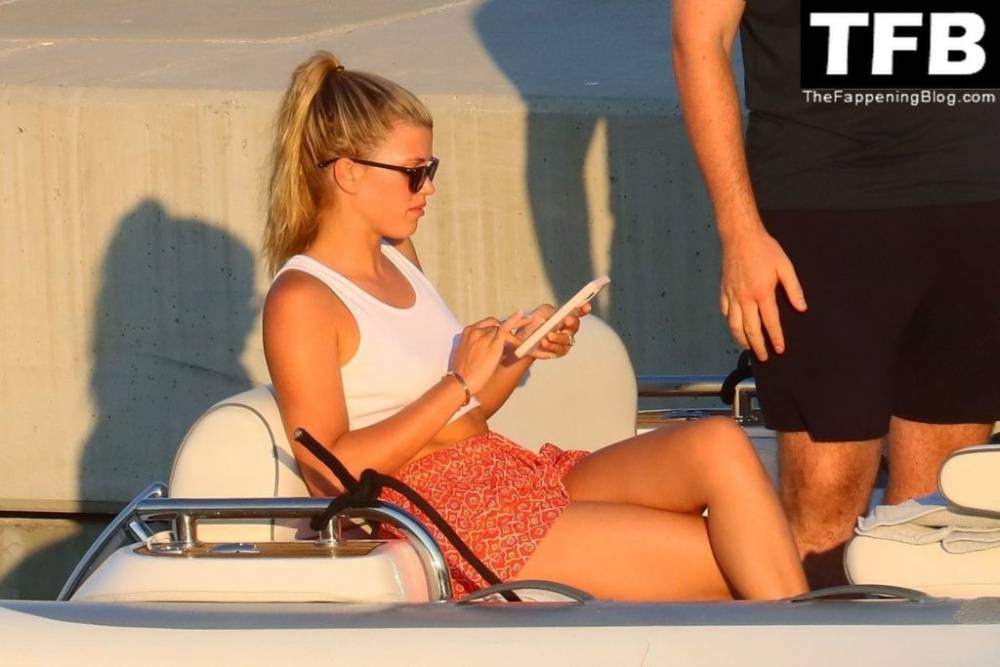 Sofia Richie & Elliot Grainge Pack on the PDA During Their Holiday in the South of France - #24