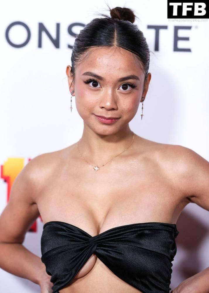 Ylona Garcia Shows Off Her Sexy Tits at the 1C1UP 1D Los Angeles Premiere - #29