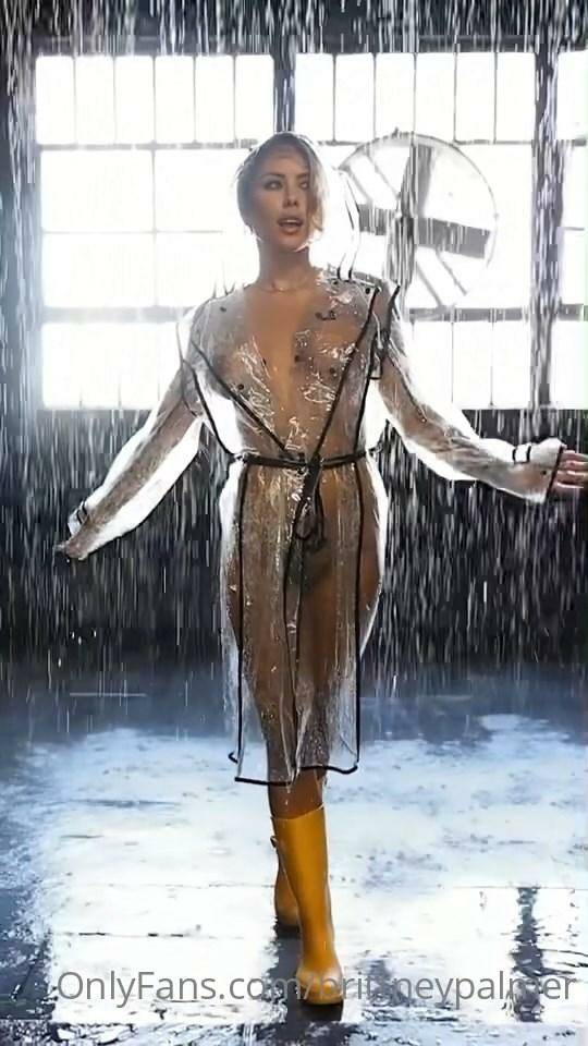 Brittney Palmer Nude Raincoat OnlyFans Video Leaked - #7