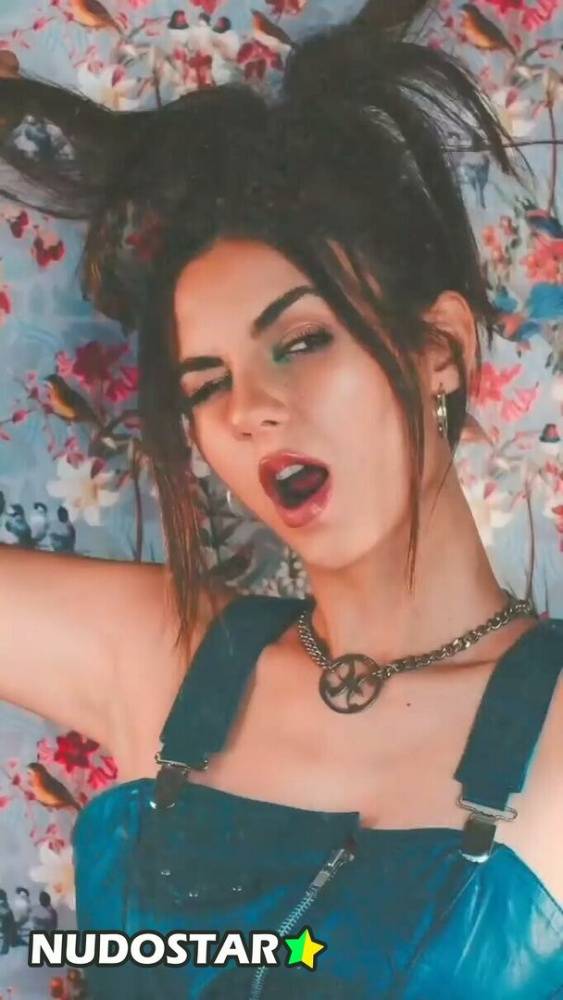 Victoria Justice OnlyFans Leaks - #9