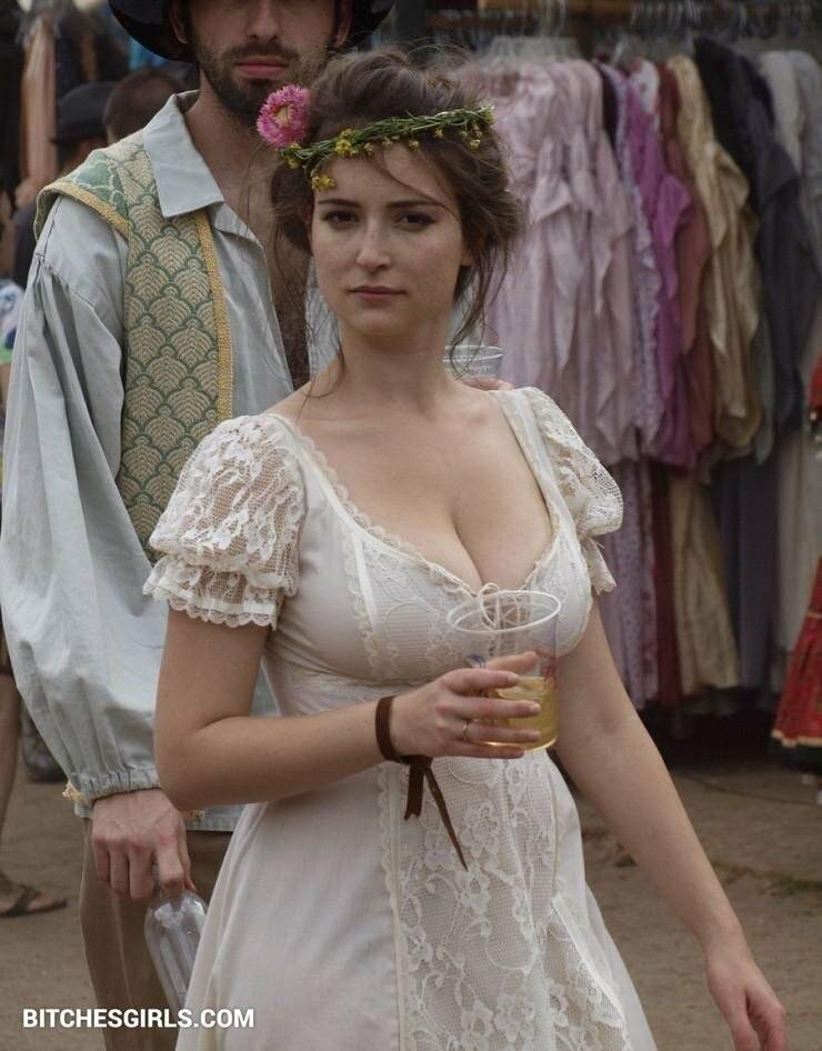 Milana Vayntrub Nude Thicc - Nude Videos Celebrities - #15