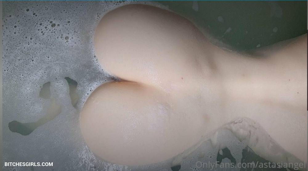 Astasiadream Naked Cosplayer - Anastasiangel Onlyfans Leaked Bath Photos - #12
