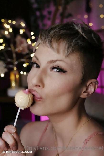 Kate Nude - Elliot Leaked Nudes - #23