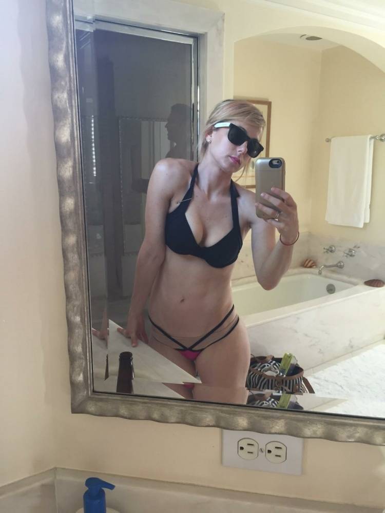Iliza Shlesinger Sexy Bikini Selfies Set Leaked - #4