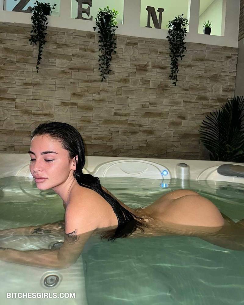 Laura Von Instagram Naked Influencer - Gallucci Onlyfans Leaked Videos - #12