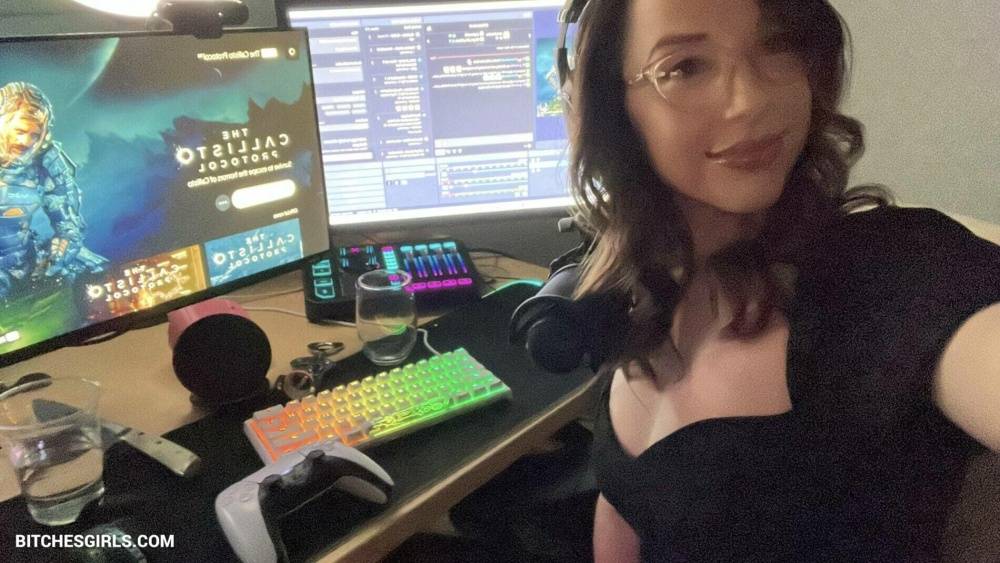 Jackiembutler Nude Twitch - Twitch Leaked Photos - #9
