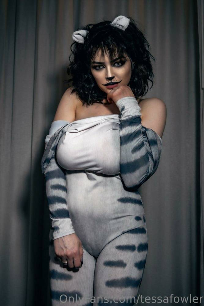 Tessa Fowler Nude Cat Suit Strip OnlyFans Set Leaked - #2