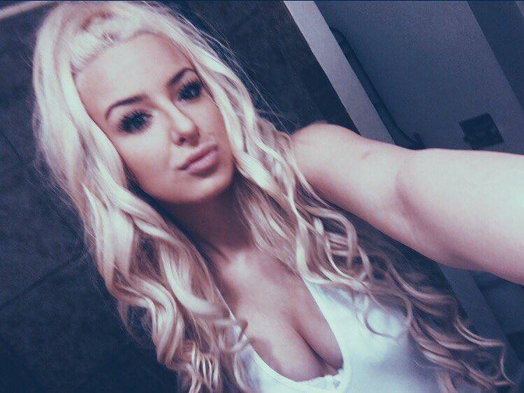 Tana Mongeau Sexy Pictures - #5