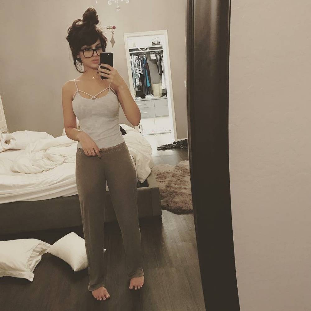 SSSniperwolf Sexy Pictures