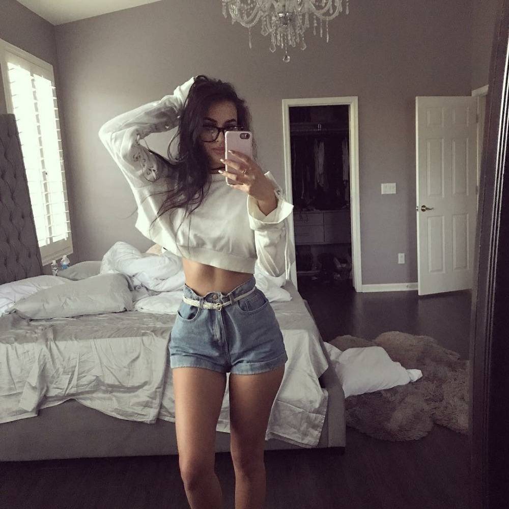 SSSniperwolf Sexy Pictures - #26