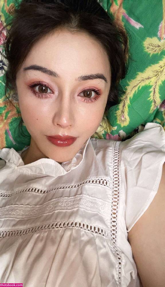 Yuan Herong Nude Photos #11 - #1
