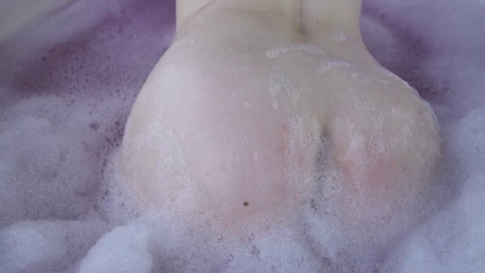 Amouranth Nude Bath Diamond Patreon Video Leaked - #9