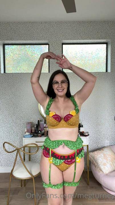Meg Turney Cheeseburger Lingerie Try On Onlyfans Video Leaked - #10