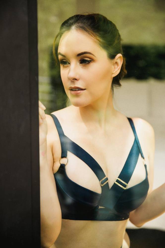 Meg Turney Navy Birdset Album - #2