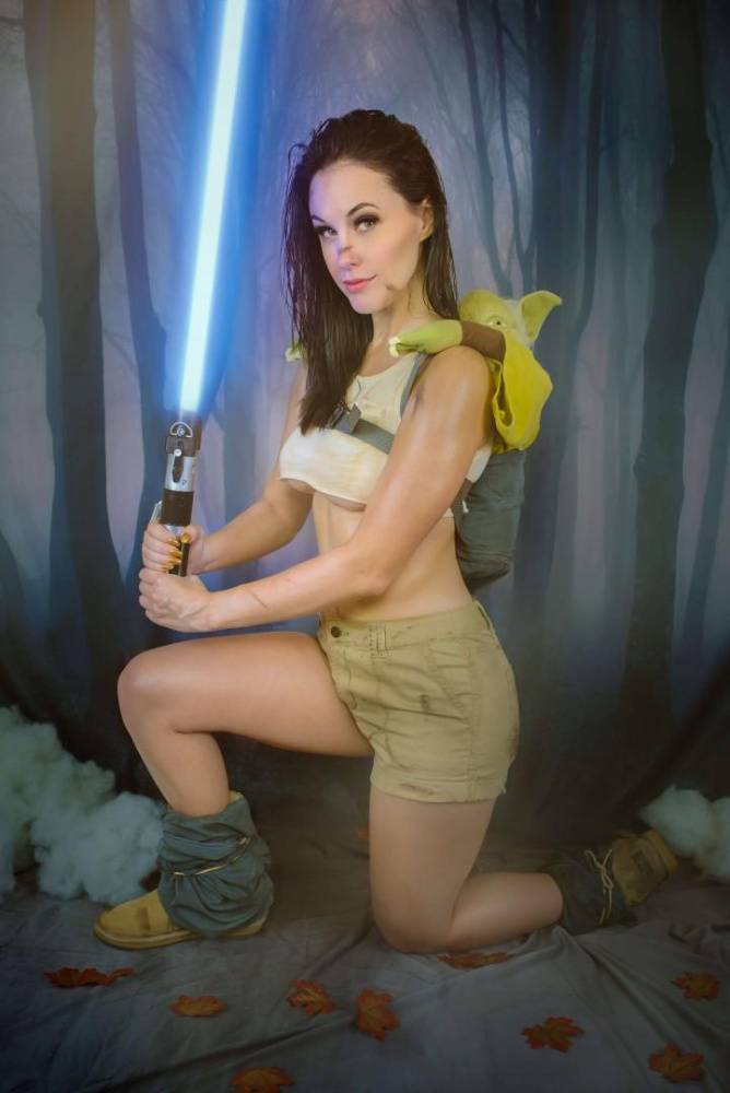 Meg Turney Star Wars Boudoir - #24