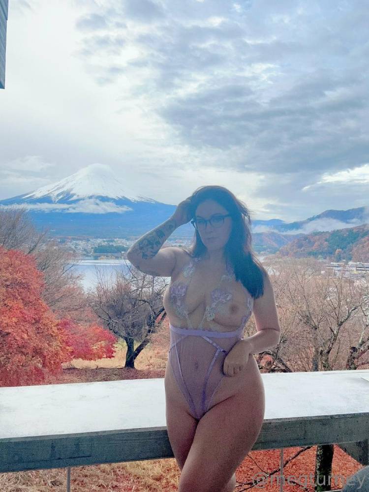 Meg Turney Nude Bent Over Pussy Fuji Onlyfans Set Leaked - #2