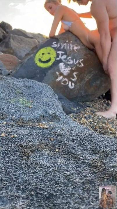 UtahJaz Outdoor Beach Doggy Style OnlyFans Video Leaked - #2