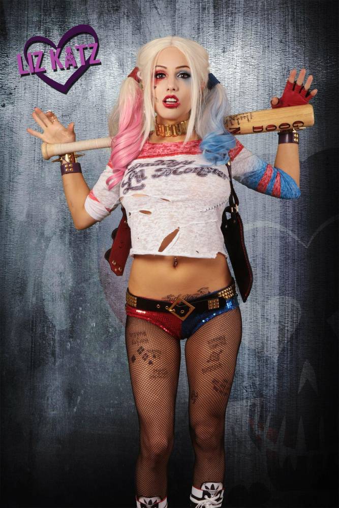 Liz Katz Nude Harley Quinn Cosplay Onlyfans Set Leaked - #19
