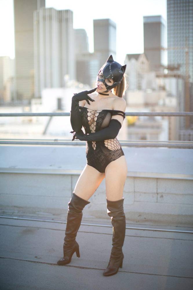 Liz Katz Nude Catwoman Bondage Cosplay Onlyfans Set Leaked - #23