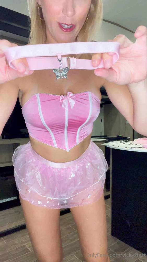 Vicky Stark Nude Pink Costumes Try On Onlyfans Video Leaked - #3