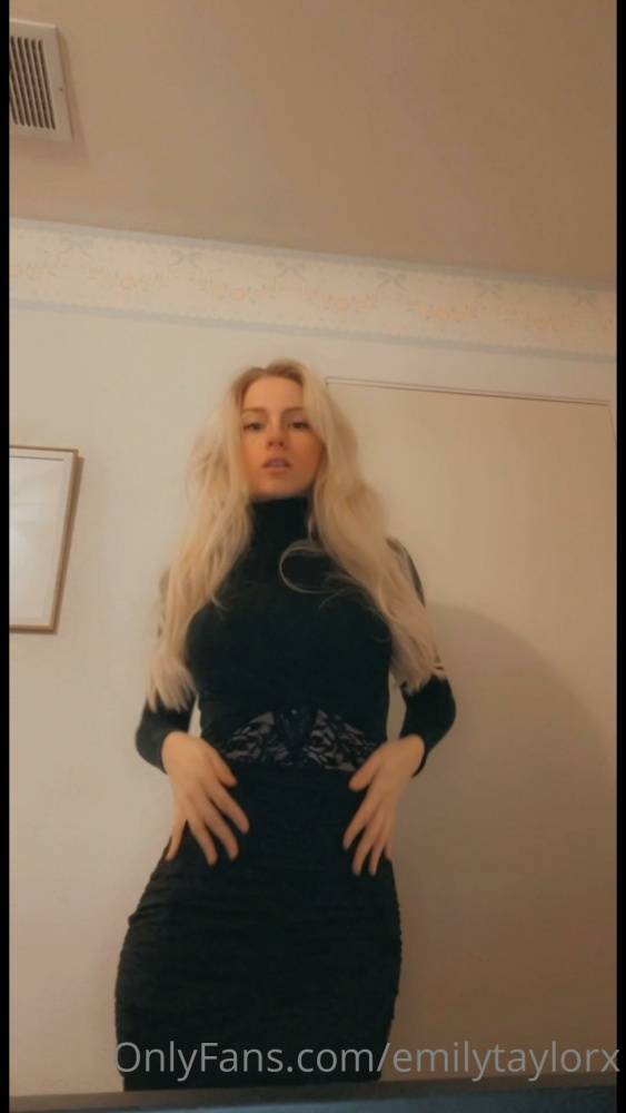 MsFiiire Sexy Dress Striptease Onlyfans Video Leaked - #12