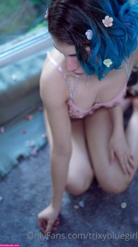 Trixy Blue OnlyFans Photos #2 - #13