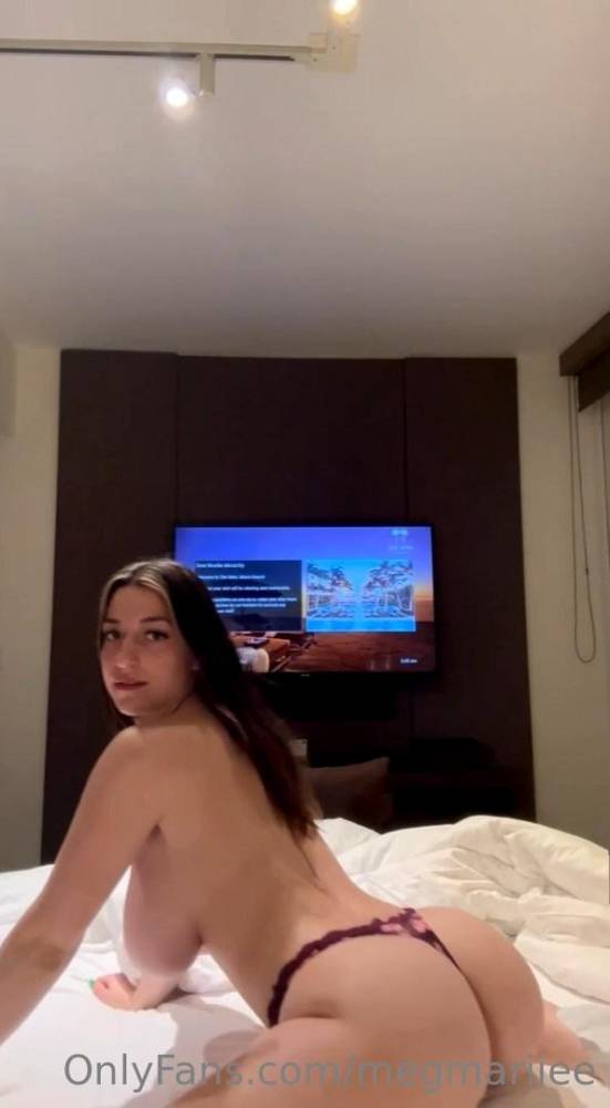 Megan McCarthy Topless Butthole Slip OnlyFans Video Leaked - #2
