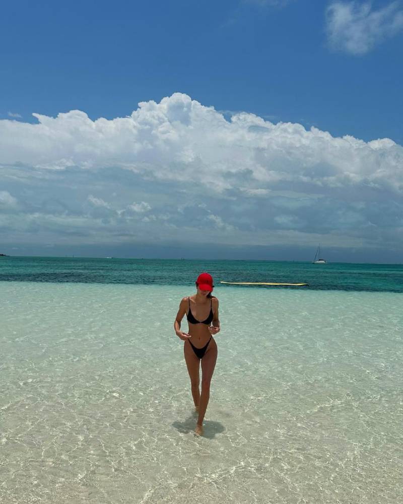 Kendall Jenner Thong Beach Bikini Set Leaked - #6