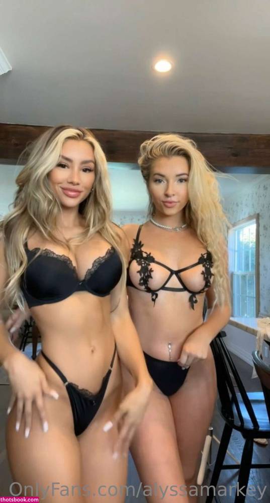 Mariana Morais maarebeaar OnlyFans Photos #16 - #7