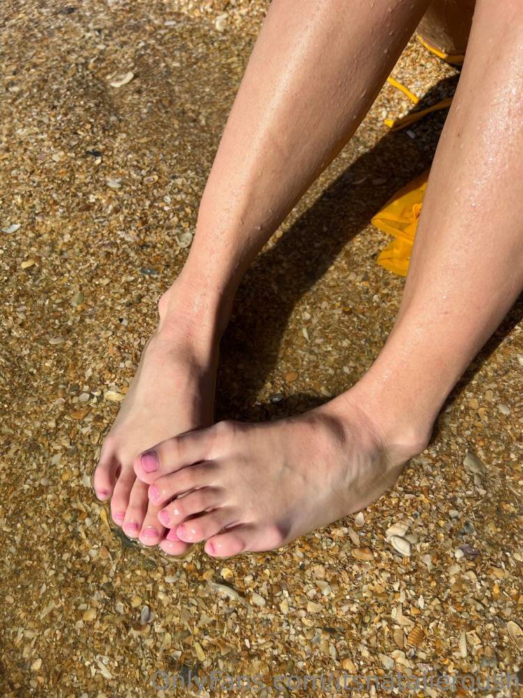 Natalie Roush Wet Feet Posing PPV Onlyfans Set Leaked - #8