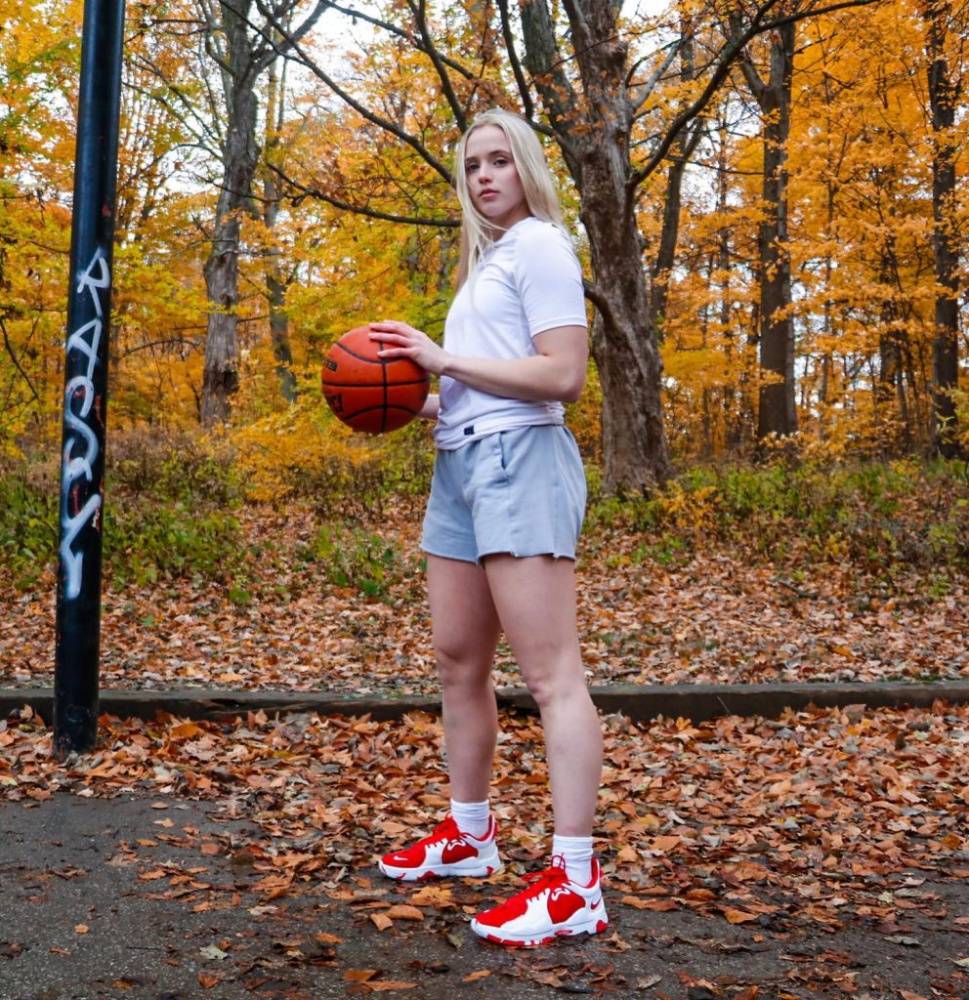 Hailey Van Lith Nude Haileyvanlith Basketball Player! - #4