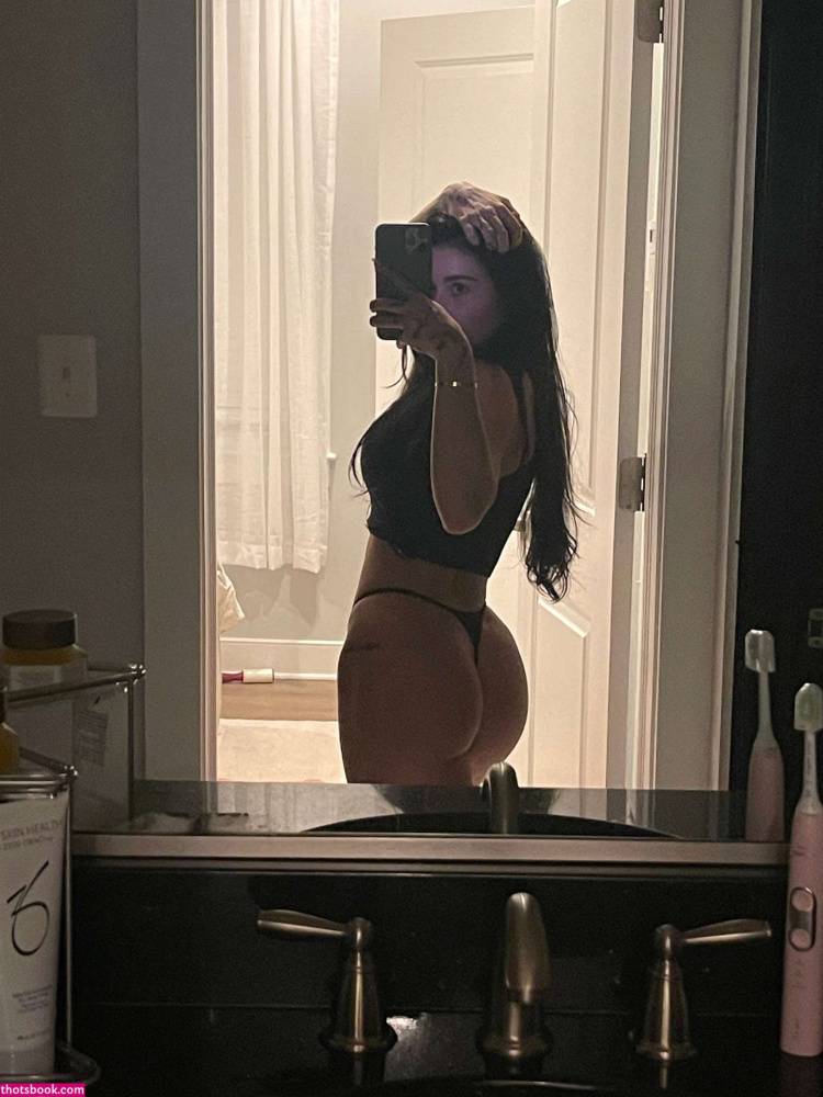 Devorah Roloff OnlyFans Photos #7 - #17