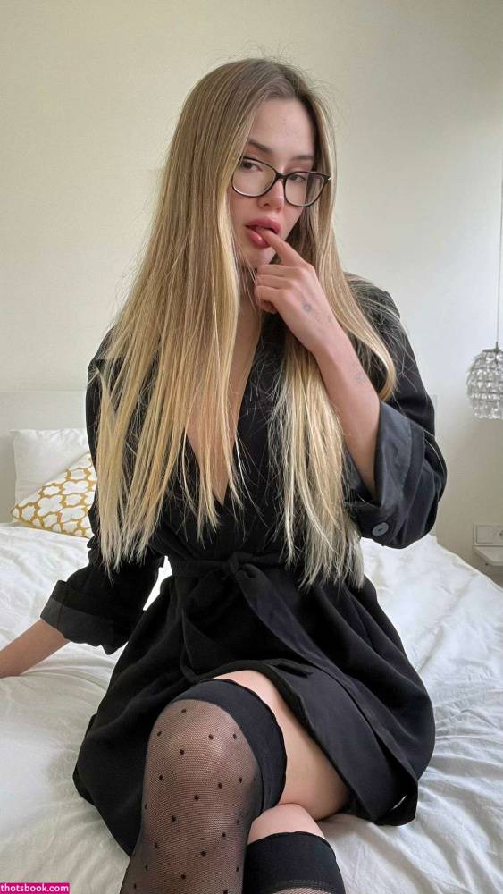 Sonya Blaze OnlyFans Photos #2 - #14