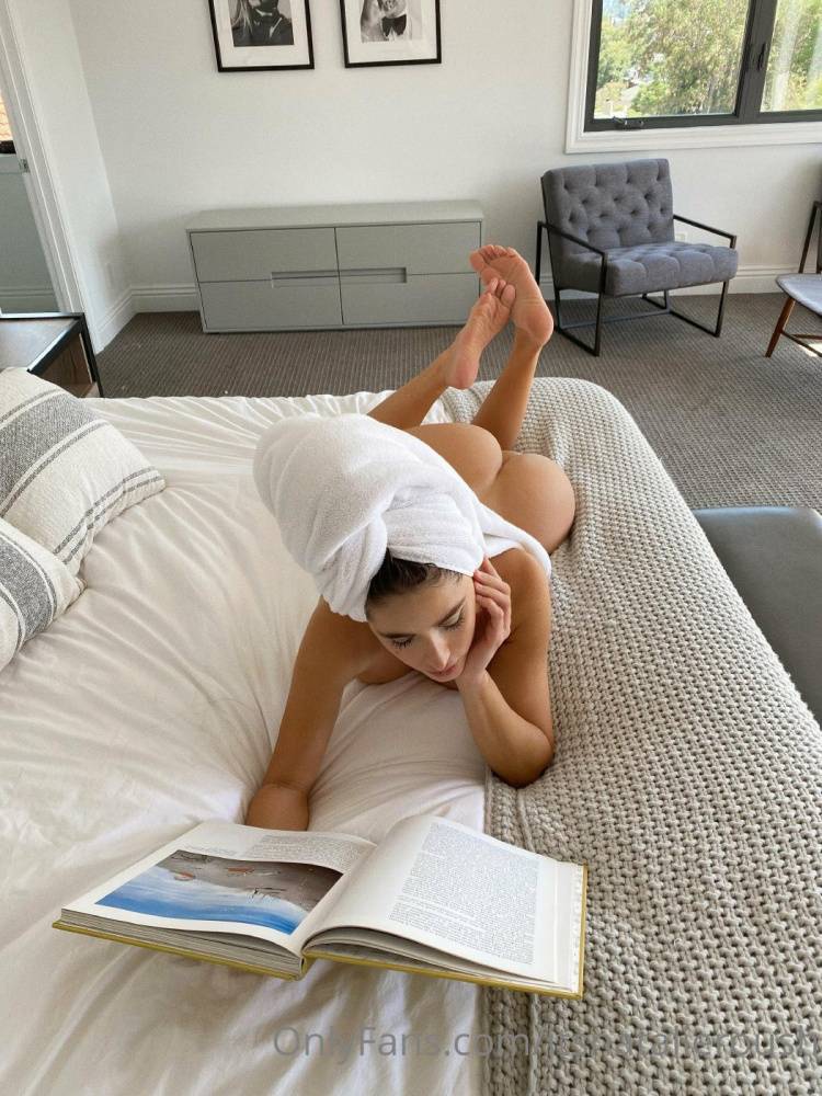 Natalie Roush Nude Bed Reading Onlyfans Set Leaked - #16